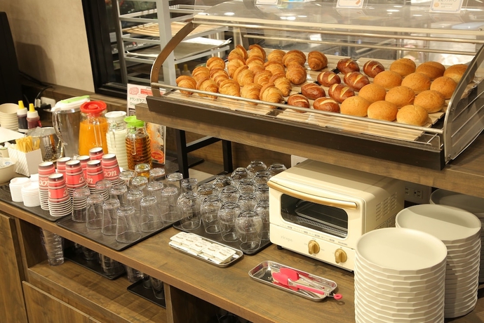 Imagen del bar/restaurante del Hotel The Celecton Matsumoto. Foto 4