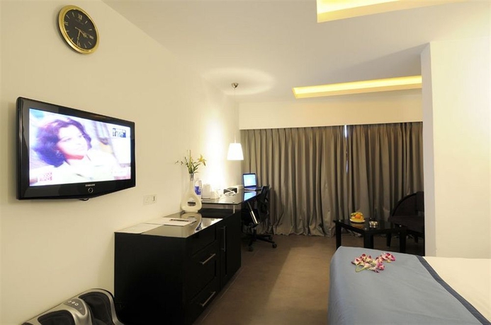 Imagen de la habitación del Hotel The Central Court. Foto 4