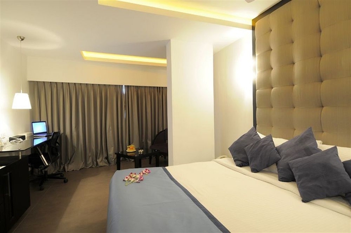 Imagen de la habitación del Hotel The Central Court. Foto 7