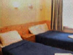 Imagen de la habitación del Hotel The Central. Foto 3