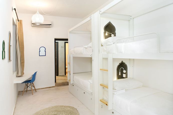 Imagen de la habitación del Hotel The Central House Marrakech Medina - Hostel. Foto 13