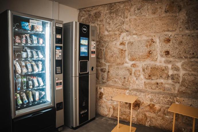 Imagen general del Hotel The Central House Porto Ribeira - Hostel. Foto 8