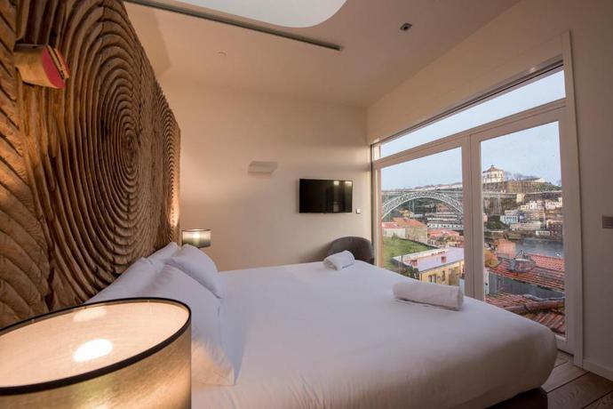 Imagen general del Hotel The Central House Porto Ribeira - Hostel. Foto 15