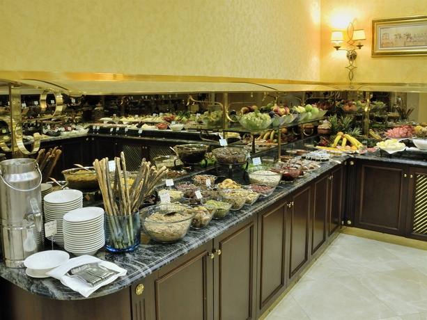 Imagen del bar/restaurante del Hotel The Central Palace Taksim. Foto 7