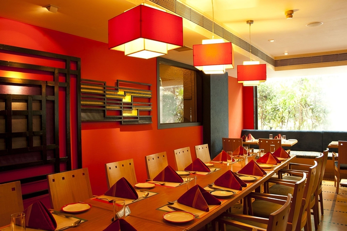 Imagen del bar/restaurante del Hotel The Central Park. Foto 1