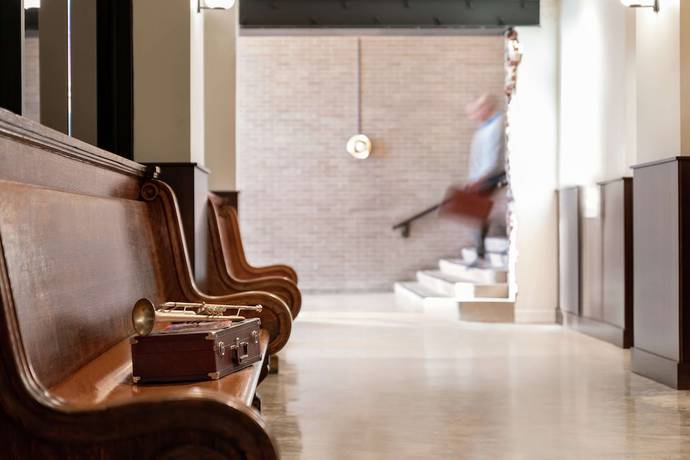 Imagen de los interiores del Hotel The Central Station Memphis, Curio Collection By Hilton. Foto 14
