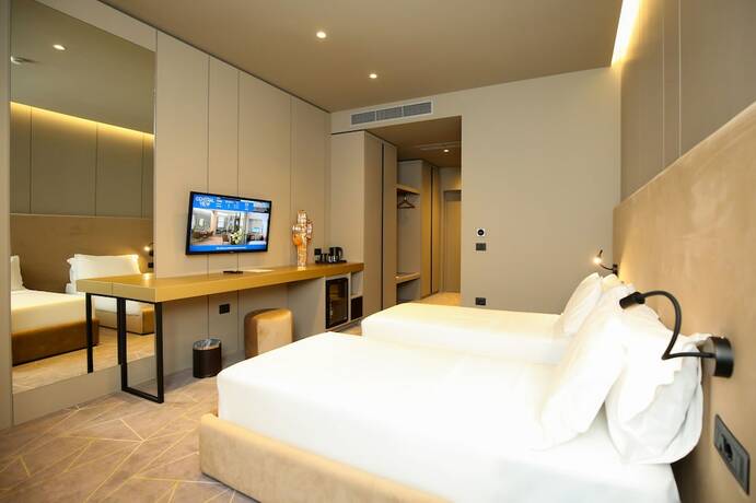 Imagen general del Hotel The Central View Boutique. Foto 15