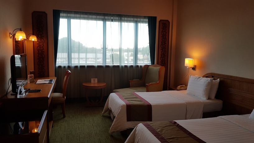 Imagen de la habitación del Hotel The Centrepoint. Foto 8