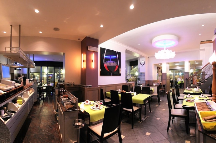 Imagen del bar/restaurante del Hotel The Century, Hasselt. Foto 3