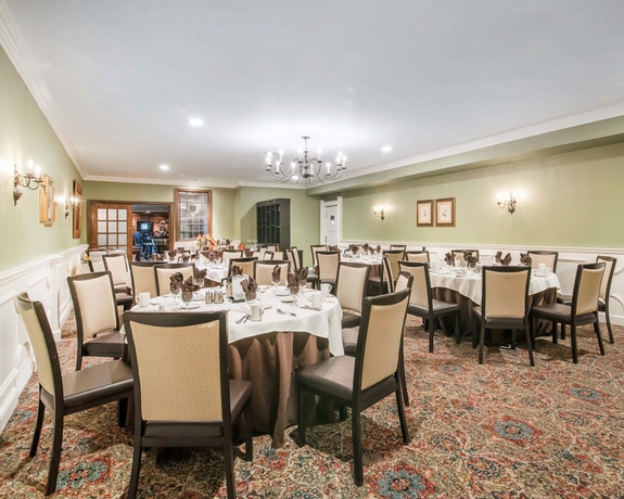 Imagen de los interiores del Hotel The Century House an Ascend Hotel Collection Member. Foto 9