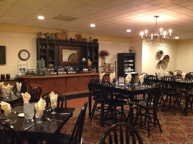 Imagen del bar/restaurante del Hotel The Century House an Ascend Hotel Collection Member. Foto 2