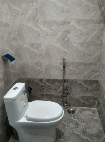 Imagen de la habitación del Hotel The Century Plaza. Foto 7