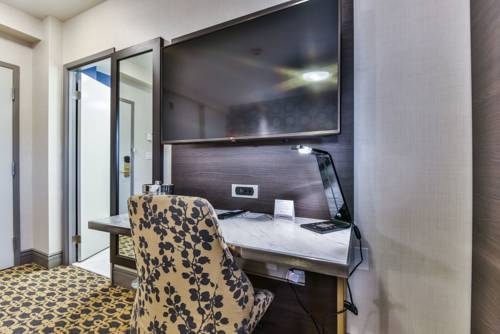 Imagen de la habitación del Hotel The Champlain Waterfront , An Ascend Collection. Foto 16