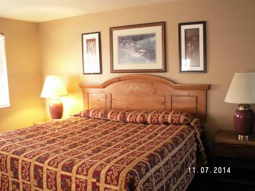 Imagen general del Hotel The Charin Inn. Foto 1