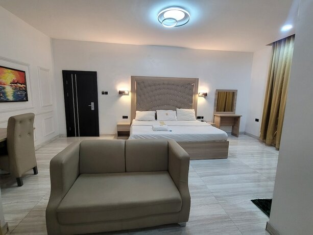 Imagen general del Hotel The Charis and Suites. Foto 6