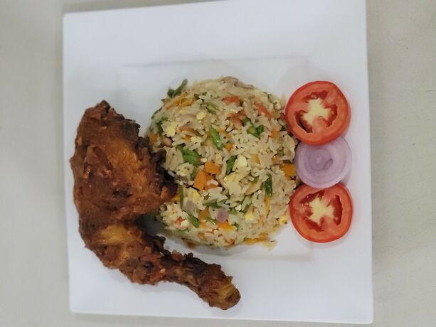 Imagen general del Hotel The Charis and Suites. Foto 9