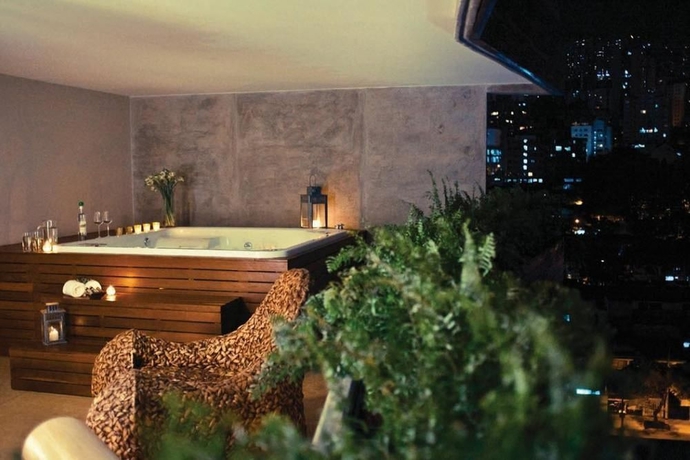 Imagen de la habitación del Hotel The Charlee. Foto 9