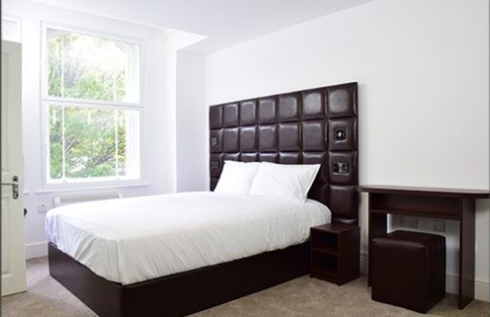 Imagen de la habitación del Hotel The Charles, CHATHAM. Foto 6