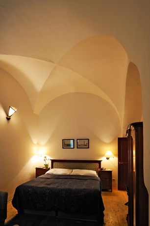 Imagen de la habitación del Hotel The Charles, Praga. Foto 13