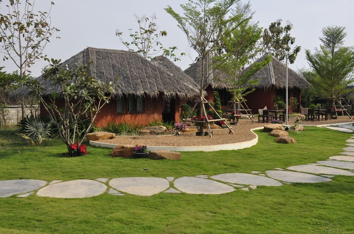 Imagen de los exteriores del Hotel The Charm Boutique Resort and. Foto 8
