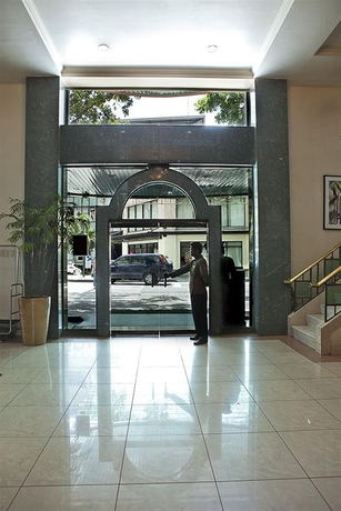 Imagen de los interiores del Hotel The Charter House. Foto 15