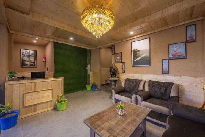 Imagen de los interiores del Hotel The Charvi Retreat by Exotic Stays. Foto 19