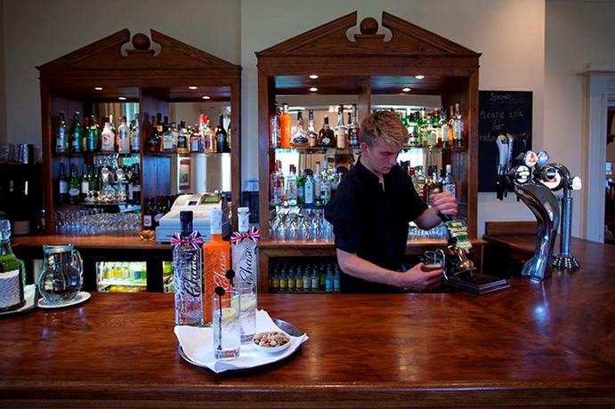 Imagen del bar/restaurante del Hotel The Chase. Foto 2