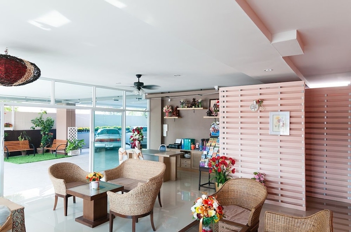 Imagen de los interiores del Hotel The Chateau Chiang Mai Residence. Foto 16