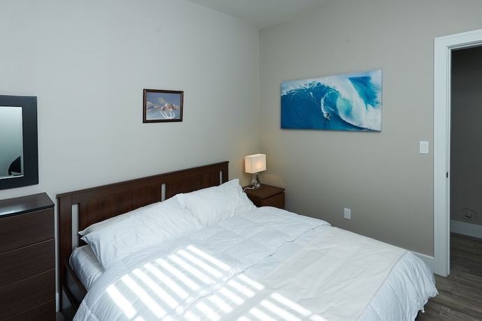 Imagen de la habitación del Hotel The Chateau. Foto 5