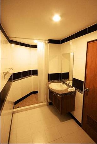 Imagen general del Hotel The Chateau Luxury Serviced Apartment. Foto 17