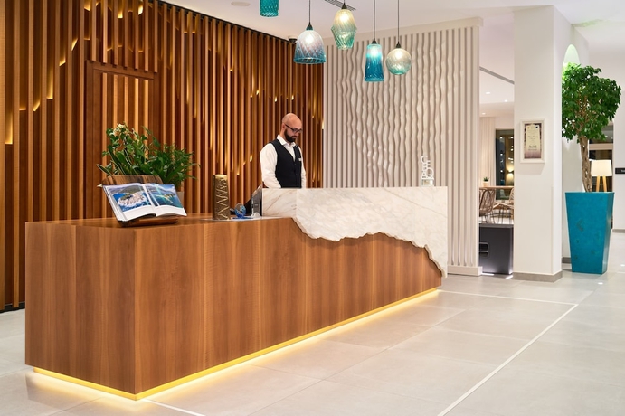 Imagen de los interiores del Hotel The Chedi Lustica Bay. Foto 19