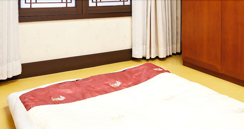 Imagen de la habitación del Hotel The Cheil Onyang. Foto 14