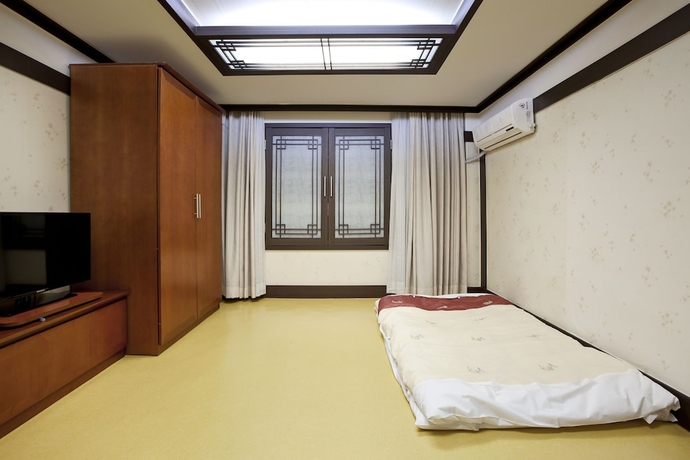 Imagen de la habitación del Hotel The Cheil Onyang. Foto 18