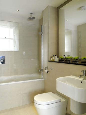 Imagen de la habitación del Hotel The Chester Residence. Foto 6