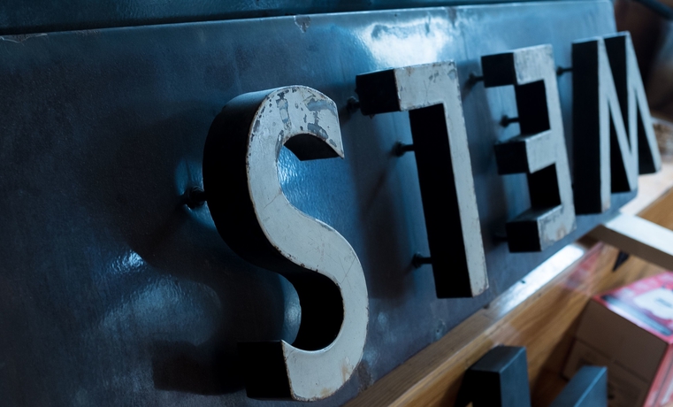 Imagen del bar/restaurante del Hotel The Chicago Collection River North. Foto 3