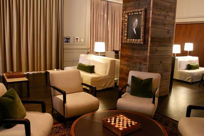 Imagen del bar/restaurante del Hotel The Chicago Hotel Collection Ambassador Gold Coast. Foto 2