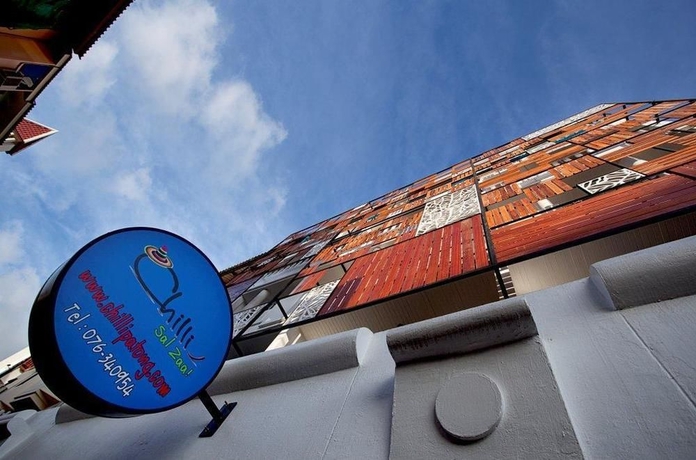 Imagen de los exteriores del Hotel The Chilli Patong Beach. Foto 5