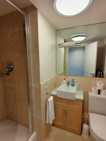 Imagen general del Hotel The Chilterns Fox. Foto 9