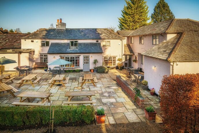 Imagen general del Hotel The Chilterns Fox. Foto 13