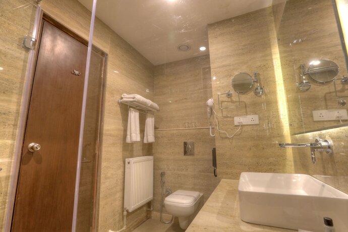 Imagen general del Hotel The Chinar Resort and Spa, Pahalgam. Foto 1
