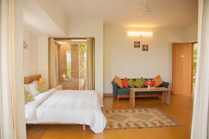 Imagen de la habitación del Hotel The Chitvan Resort. Foto 9