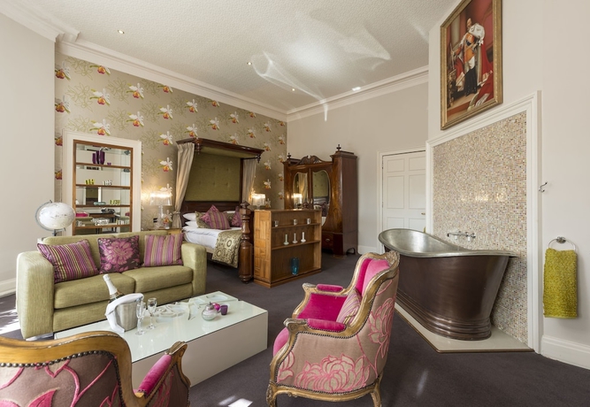 Imagen de la habitación del Hotel The Churchill. Foto 4