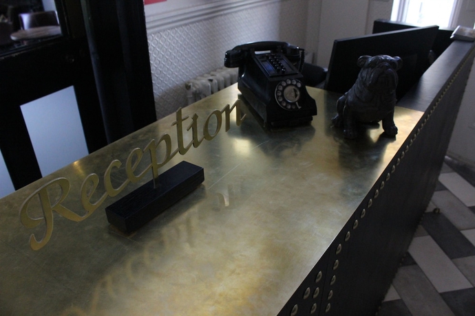 Imagen de los interiores del Hotel The Churchill. Foto 19