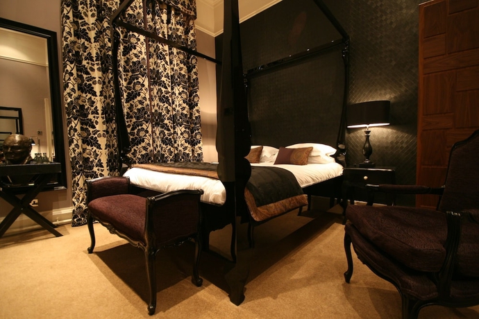Imagen de la habitación del Hotel The Churchill, York. Foto 11