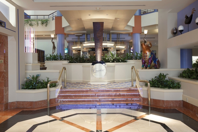 Imagen de los interiores del Hotel The Cincinnatian Curio Collection By Hilton. Foto 16