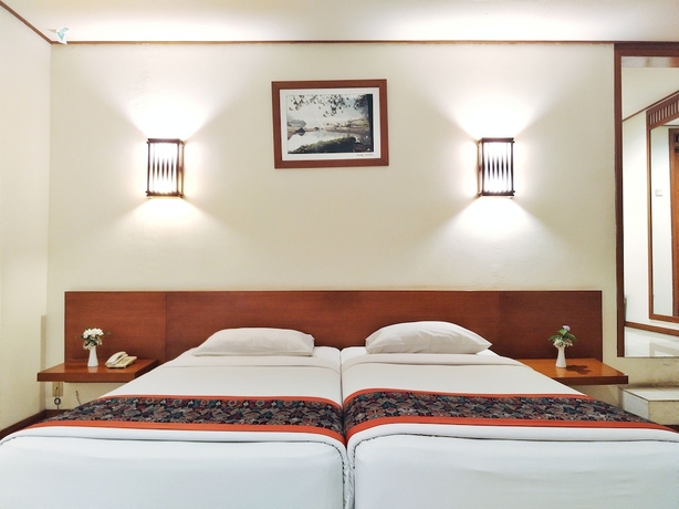 Imagen de la habitación del Hotel The Cipaku Garden. Foto 10