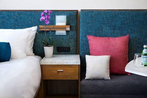 Imagen de la habitación del Hotel The Circ Hotel Hollywood, Sonder by Marriott Bonvoy. Foto 2