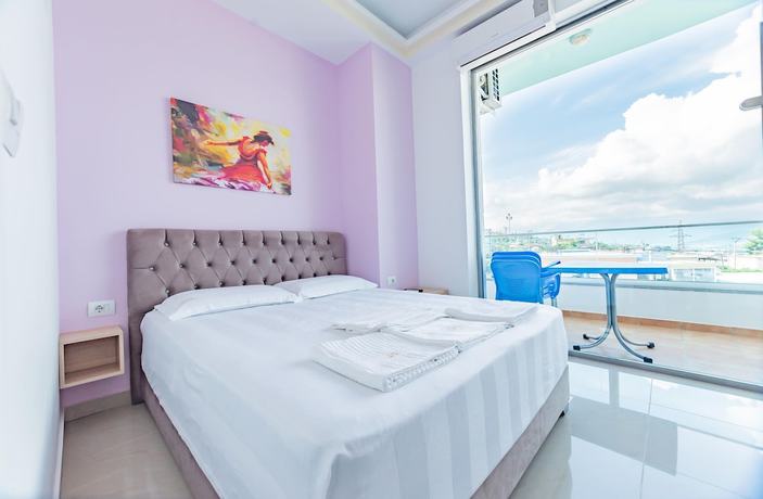 Imagen de la habitación del Hotel The City Gate, Sarande. Foto 3