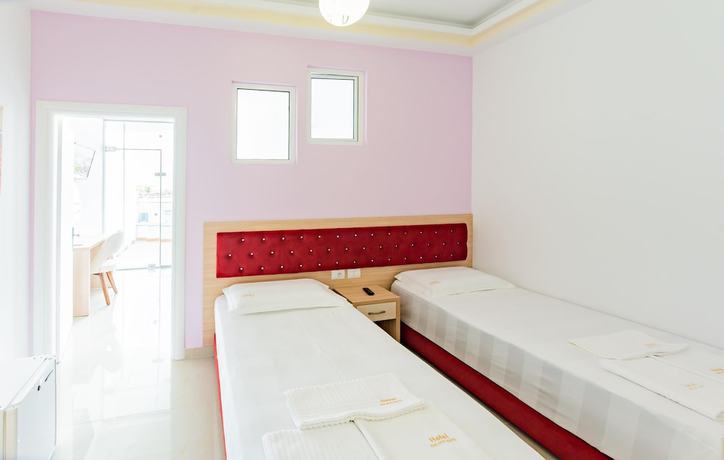 Imagen de la habitación del Hotel The City Gate, Sarande. Foto 7