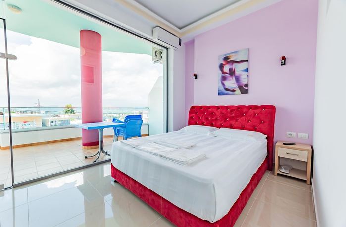 Imagen de la habitación del Hotel The City Gate, Sarande. Foto 11